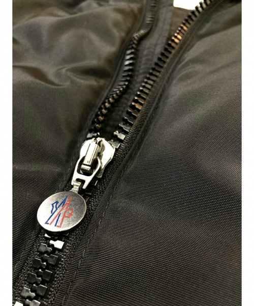 MONCLER（モンクレール）MONCLER (モンクレール) フード付きダウンジャケット ブラック サイズ:0の古着・服飾アイテム