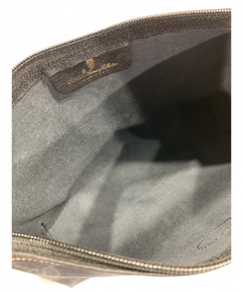 GUCCI（グッチ）GUCCI (グッチ) クラッチバッグ ブラックの古着・服飾アイテム