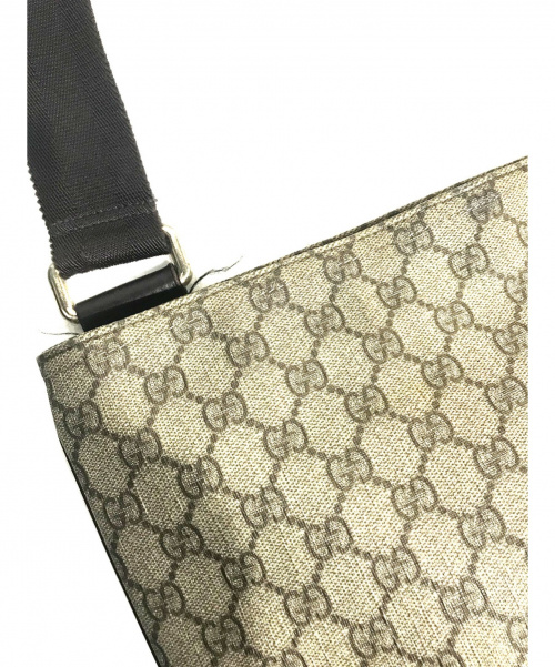 GUCCI（グッチ）GUCCI (グッチ) ショルダーバッグ ベージュ GG 201446 205027の古着・服飾アイテム