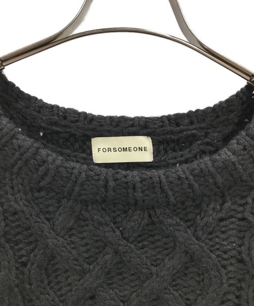 FORSOME ONE（フォーサムワン）FORSOME ONE (フォーサムワン) ケーブルニット ブラック×レッド サイズ:48の古着・服飾アイテム