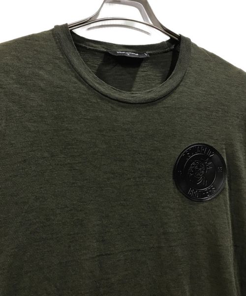 DSQUARED2（ディースクエアード）DSQUARED2 (ディースクエアード) ロゴワッペンTEE オリーブ サイズ:Sの古着・服飾アイテム