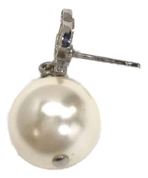 CHANEL（シャネル）CHANEL (シャネル) パール付ココマークピアス シルバーの古着・服飾アイテム