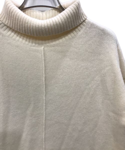 SEVEN TEN by MIHO KAWAHITO（セブン テン バイ ミホ カワヒト）SEVEN TEN by MIHO KAWAHITO (セブン テン バイ ミホ カワヒト) Aラインタートルニットドレス ベージュ サイズ:Sの古着・服飾アイテム