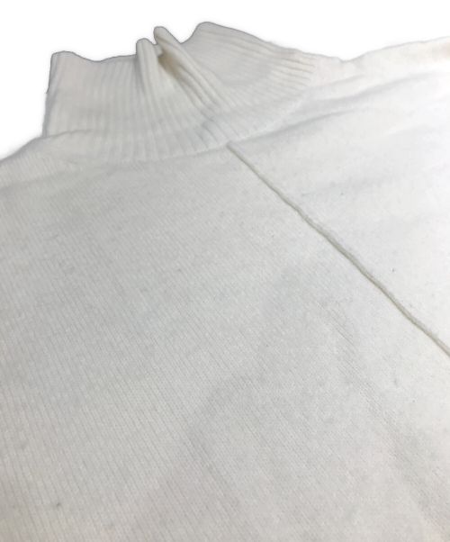 SEVEN TEN by MIHO KAWAHITO（セブン テン バイ ミホ カワヒト）SEVEN TEN by MIHO KAWAHITO (セブン テン バイ ミホ カワヒト) Aラインタートルニットドレス ベージュ サイズ:Sの古着・服飾アイテム