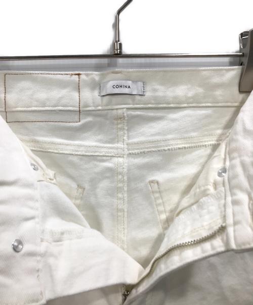 COHINA（コヒナ）COHINA (コヒナ) カラースリムストレートデニムパンツ ホワイト サイズ:ＸＳの古着・服飾アイテム