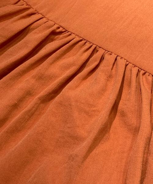 Emma Taylor（エマテイラー）Emma Taylor (エマテイラー) リネンタッチギャザーフレアワンピース オレンジ サイズ:Freeの古着・服飾アイテム