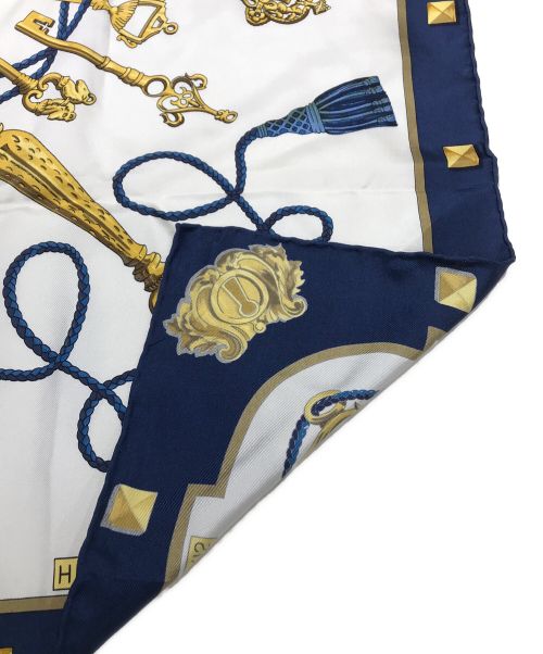 HERMES（エルメス）HERMES (エルメス) カレ90 LES CLES THE KEYS RARE ブルー×ホワイトの古着・服飾アイテム