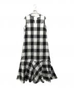 UNITED ARROWS TOKYOユナイテッドアローズトウキョウ）の古着「FABRICA Ｖネック ワンピース」｜ブラック×ホワイト