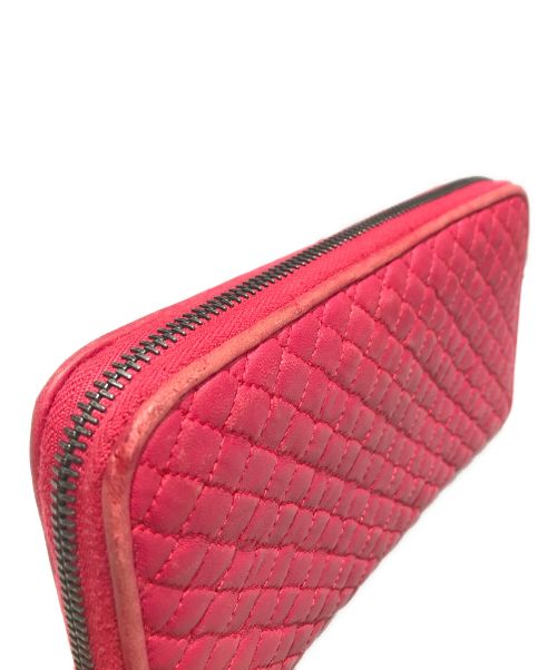 BOTTEGA VENETA（ボッテガベネタ）BOTTEGA VENETA (ボッテガベネタ) キルティングラウンドファスナーウォレット ショッキングピンクの古着・服飾アイテム