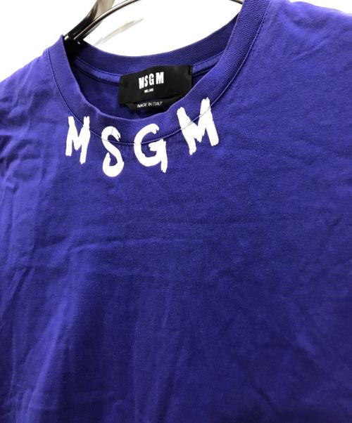 MSGM（エムエスジーエム）MSGM (エムエスジーエム) ブラッシュストロークロゴTシャツ ネイビー サイズ:XSの古着・服飾アイテム