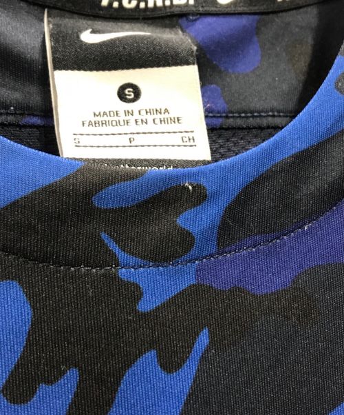 NIKE（ナイキ）NIKE (ナイキ) F.C.R.B. (エフシーアールビー) カモフラカットソー ブルー サイズ:Sの古着・服飾アイテム