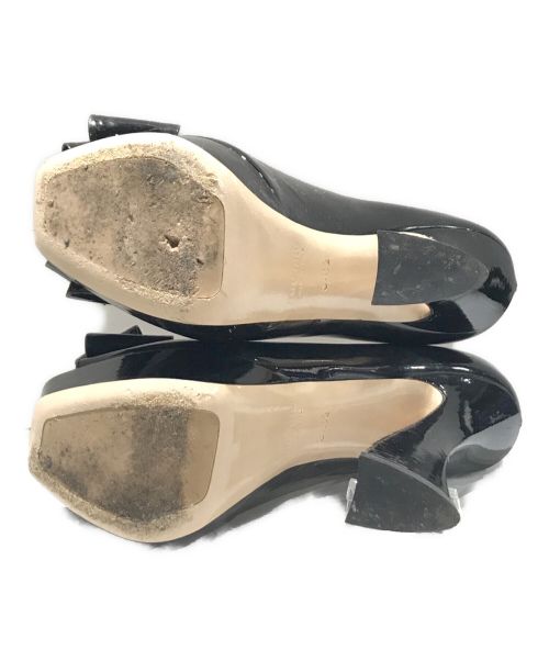 MIU MIU（ミュウミュウ）MIU MIU (ミュウミュウ) エナメルリボンパンプス ブラック サイズ:34 1/2の古着・服飾アイテム