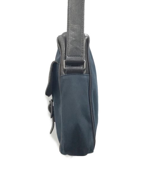 BOTTEGA VENETA（ボッテガベネタ）BOTTEGA VENETA (ボッテガベネタ) レザー切替ショルダーバッグ ネイビーの古着・服飾アイテム