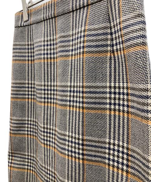 UNTITLED（アンタイトル）UNTITLED (アンタイトル) グロースチェックスカート グレー サイズ:2の古着・服飾アイテム