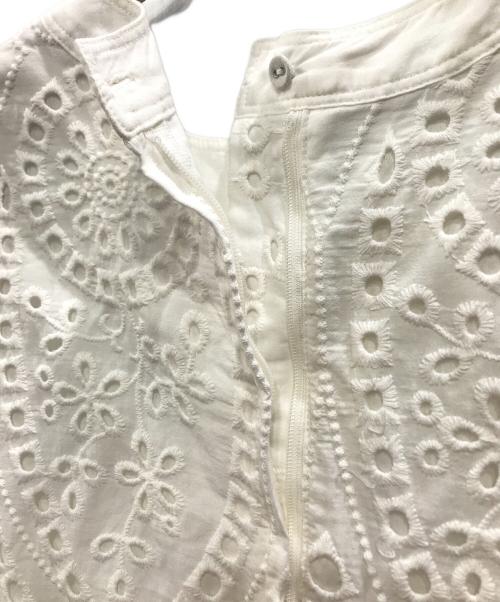 machatt（マチャット）machatt (マチャット) カットワークレーストップス ホワイト サイズ:Freeの古着・服飾アイテム