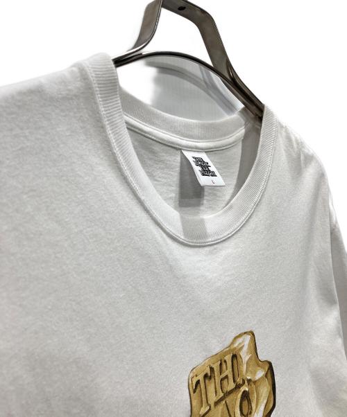 BlackEyePatch（ブラックアイパッチ）BlackEyePatch (ブラックアイパッチ) プリントTシャツ ホワイト サイズ:Lの古着・服飾アイテム