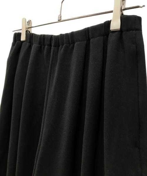 ENFOLD（エンフォルド）ENFOLD (エンフォルド) リラックスゴムワイドトラウザー ブラック サイズ:Sの古着・服飾アイテム