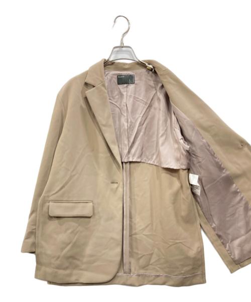 Spick and Span Noble（スッピックアンドスパン ノーブル）Spick and Span Noble (スピックアンドスパンノーブル) エステルソフトカルゼロングスリットジャケット ベージュ サイズ:38の古着・服飾アイテム