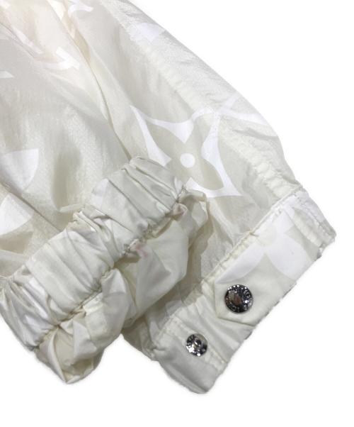 LOUIS VUITTON（ルイ ヴィトン）LOUIS VUITTON (ルイ ヴィトン) モノグラム ナイロンブルゾン アイボリー サイズ:34の古着・服飾アイテム