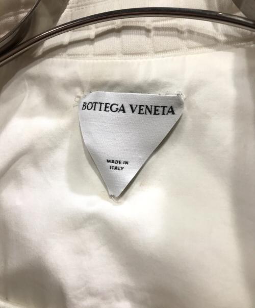 BOTTEGA VENETA（ボッテガベネタ）BOTTEGA VENETA (ボッテガベネタ) キルティングステッチデティールシャツジャケット ホワイト サイズ:38の古着・服飾アイテム