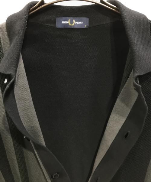 FRED PERRY（フレッドペリー）FRED PERRY (フレッドペリー) ストライプド ニット シャツ ブラック サイズ:Ｍの古着・服飾アイテム