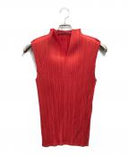 PLEATS PLEASEプリーツプリーズ）の古着「プリーツノースリーブブラウス」｜レッド