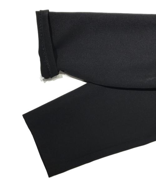 FRAY ID（フレイ アイディー）FRAY ID (フレイ アイディー) ダブルクロスクロップドジャケット ブラックの古着・服飾アイテム