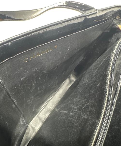 CHANEL（シャネル）CHANEL (シャネル) エナメルトートバッグ ブラックの古着・服飾アイテム