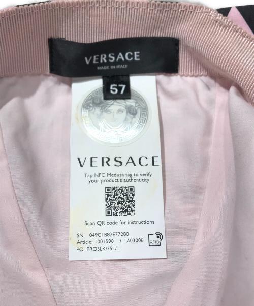 VERSACE（ヴェルサーチェ）VERSACE (ヴェルサーチェ) ベースボールキャップ ピンクの古着・服飾アイテム