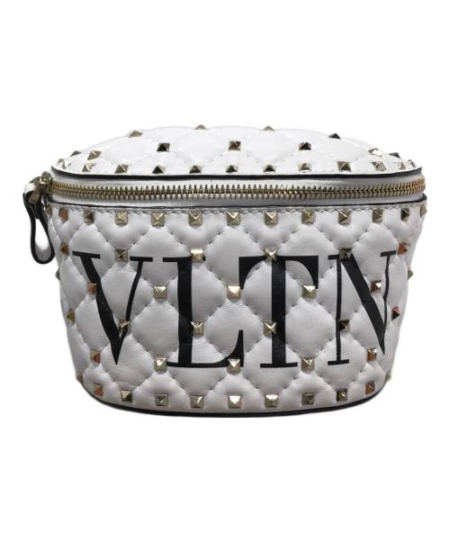 VALENTINO GARAVANI（ヴァレンティノ・ガラヴァーニ）VALENTINO GARAVANI (ヴァレンティノ・ガラヴァーニ) ロックスタッズ ベルトバッグ ホワイトの古着・服飾アイテム