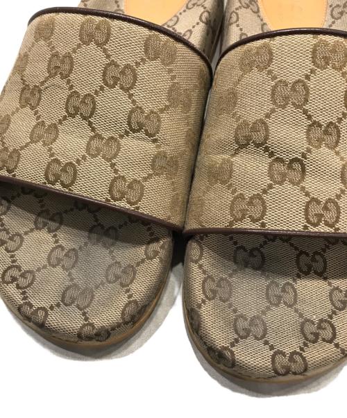 GUCCI（グッチ）GUCCI (グッチ) GGキャンバス サンダル ベージュ サイズ:8の古着・服飾アイテム