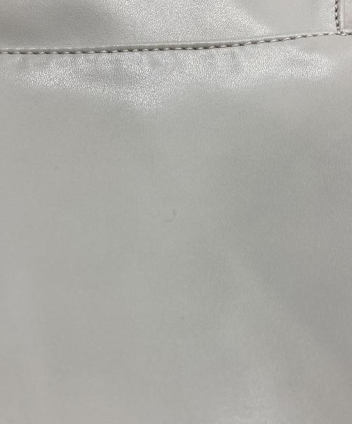 MM6 Maison Margiela（エムエムシックスメゾンマルジェラ）MM6 Maison Margiela (エムエムシックス メゾンマルジェラ) ジャパニーズ クロスボディバッグ グレー サイズ:-の古着・服飾アイテム