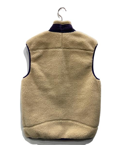 Patagonia（パタゴニア）Patagonia (パタゴニア) CLASSIC RETRO-X VEST ベージュ サイズ:Mの古着・服飾アイテム