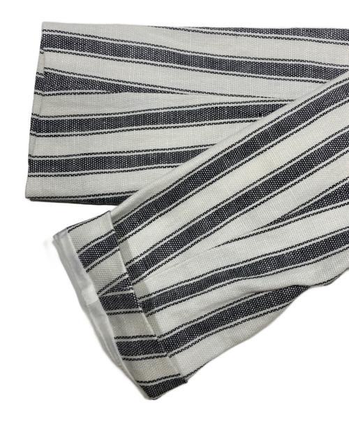 BEIGE（ベイジ）BEIGE (ベイジ) ストライプノーカラージャケット ベージュ×ネイビー サイズ:４の古着・服飾アイテム