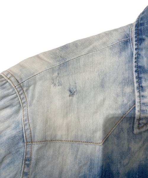 DSQUARED2（ディースクエアード）DSQUARED2 (ディースクエアード) ブリーチ加工デニムウエスタンシャツ ブルー サイズ:52の古着・服飾アイテム