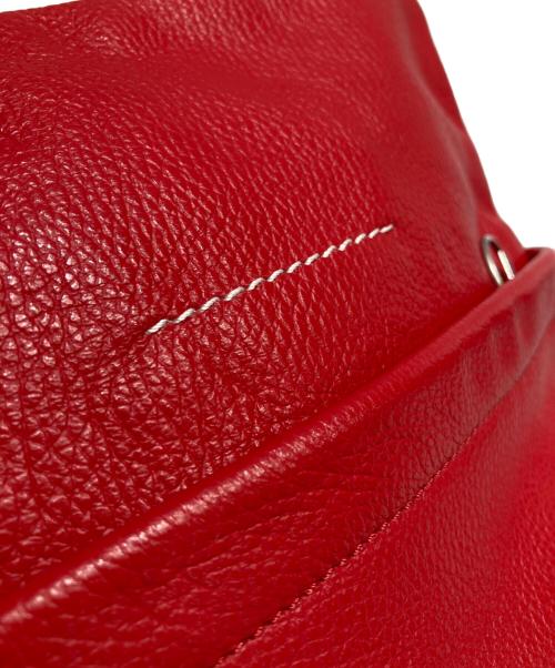 MM6 Maison Margiela（エムエムシックスメゾンマルジェラ）MM6 Maison Margiela (エムエムシックス メゾンマルジェラ) ショルダーバッグ レッドの古着・服飾アイテム