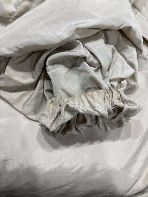 Max Mara WEEK END LINE（マックスマーラ ウイークエンドライン）Max Mara WEEK END LINE (マックスマーラ ウイークエンドライン) ダウンコート アイボリー サイズ:SIZE Sの古着・服飾アイテム