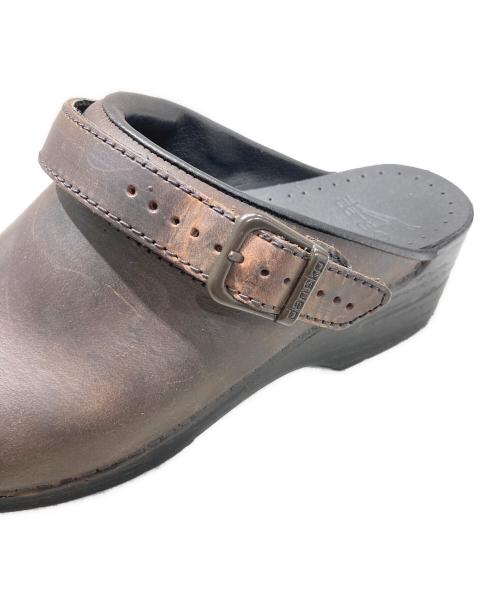 dansko（ダンスコ）dansko (ダンスコ) サボサンダル ブラウン サイズ:39の古着・服飾アイテム