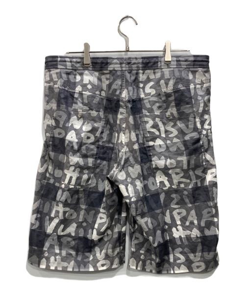LOUIS VUITTON（ルイ ヴィトン）LOUIS VUITTON (ルイ ヴィトン) グラフィティ ハーフパンツ グレー サイズ:42の古着・服飾アイテム