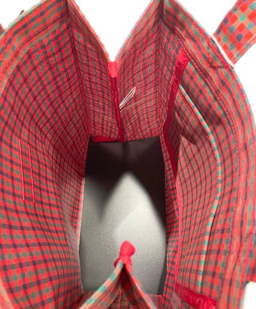 familiar（ファミリア）familiar (ファミリア) チェックトートバッグ レッド 未使用品の古着・服飾アイテム