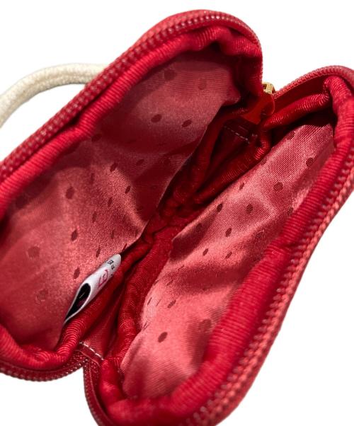 FEILER（フェイラー）FEILER (フェイラー) LOVERARY ハートポーチ アイボリーの古着・服飾アイテム