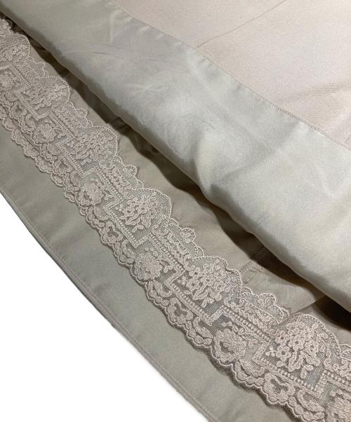 FOXEY（フォクシー）FOXEY (フォクシー) 膝丈スカート ベージュ サイズ:40の古着・服飾アイテム