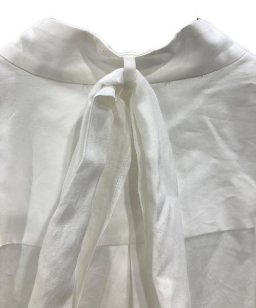 TOMORROW LAND collection（トゥモローランドコレクション）TOMORROW LAND collection (トゥモローランドコレクション) コンパクトブロード シフォンボウタイブラウス ホワイト サイズ:36の古着・服飾アイテム