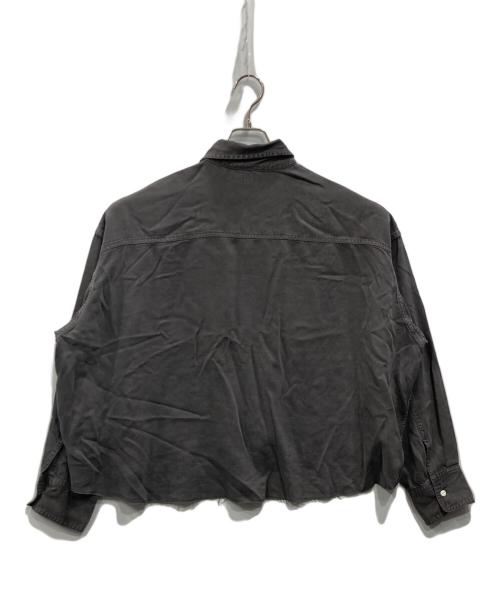 Whim Gazette（ウィムガゼット）Whim Gazette (ウィムガゼット) テンセル繊維使用シャツ グレー サイズ:Fの古着・服飾アイテム
