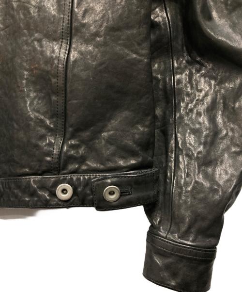 ISAMU KATAYAMA BACKLASH（イサムカタヤマ・バックラッシュ）ISAMU KATAYAMA BACKLASH (イサムカタヤマ・バックラッシュ) ITALY SHOULDER GARMENT DYED 2ND JACKET ブラック サイズ:Mの古着・服飾アイテム