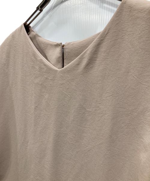 COLLAGE GALLARDAGALANTE（コラージュ ガリャルダガランテ）COLLAGE GALLARDAGALANTE (コラージュ ガリャルダガランテ) ノースリーブブラウス ベージュ サイズ:Freeの古着・服飾アイテム