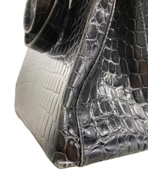 Salvatore Ferragamo（サルヴァトーレ フェラガモ）Salvatore Ferragamo (サルヴァトーレ フェラガモ) クロコ型押しハンドバッグ ブラックの古着・服飾アイテム