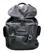 DSQUARED2ディースクエアード）の古着「コーティングキャンバスリュック」｜ブラック