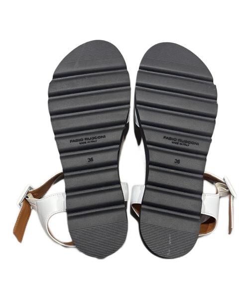 FABIO RUSCONI（ファビオルスコーニ）FABIO RUSCONI (ファビオルスコーニ) ストラップサンダル ホワイト サイズ:36の古着・服飾アイテム