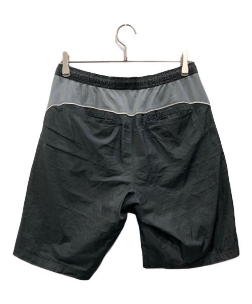 F.C.R.B.（エフシーレアルブリストル）F.C.R.B. (エフシーレアルブリストル) NIKE (ナイキ) ハーフパンツ グレー サイズ:Ｍの古着・服飾アイテム